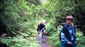 071599 cd alaskaimg019.jpg